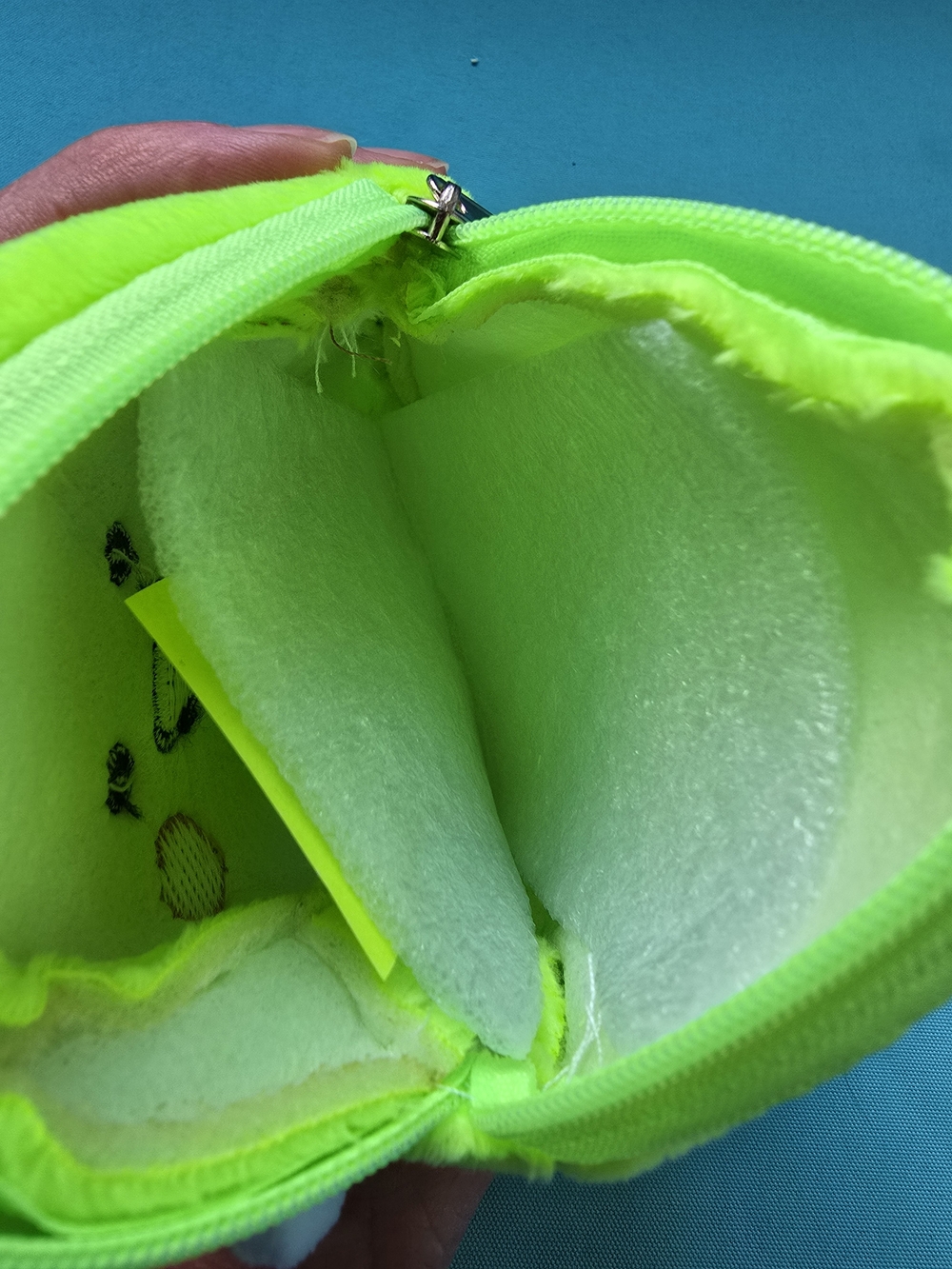 Pochacco Sanrio Pen & Green Lime Zipper Pouch - Picture 4 of 6